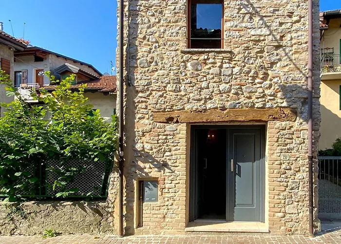 بيت للعطل Design Loft, Romantic Retreat, Feltre فيلتري